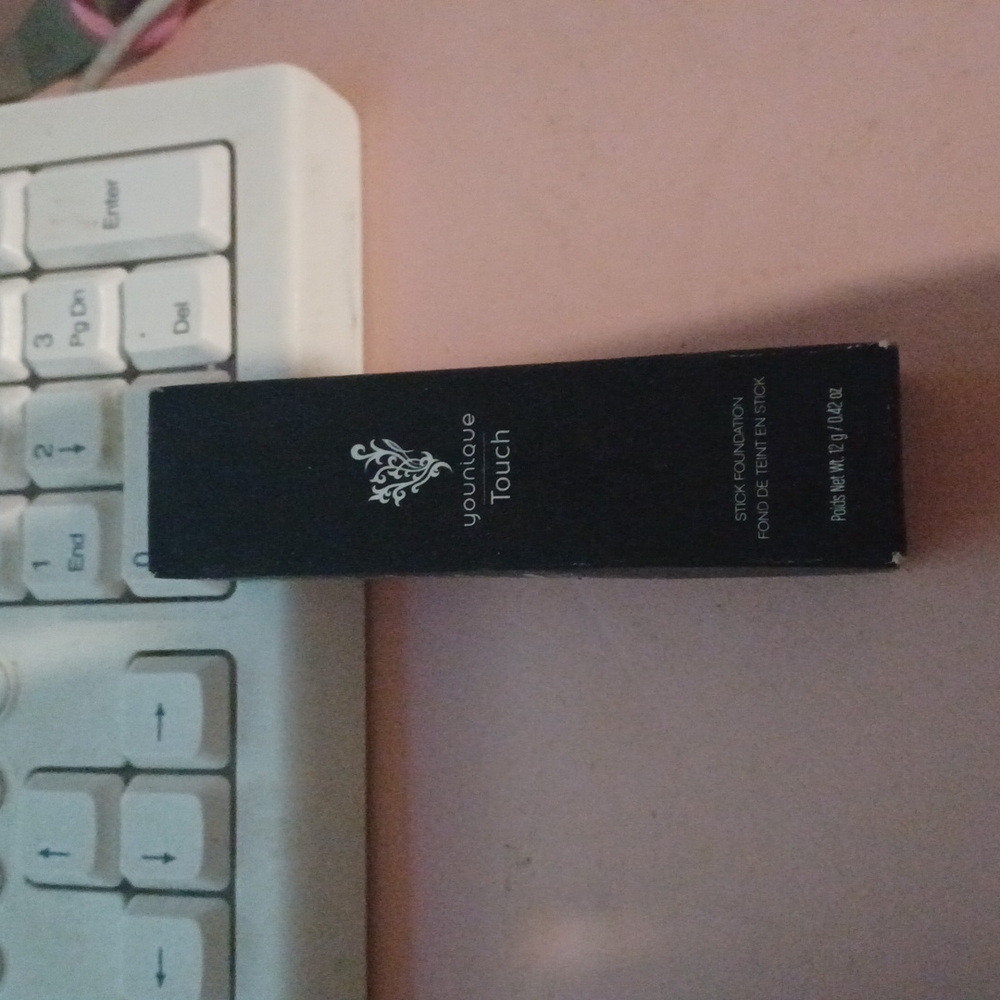 Stick foundation